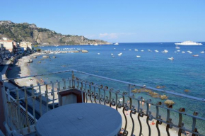 Отель Alfia & Turi Giardini Naxos - Taormina, Джардини Наксос